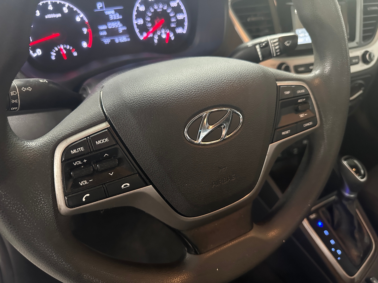 Thumbnail: 2019 Hyundai Accent - 5