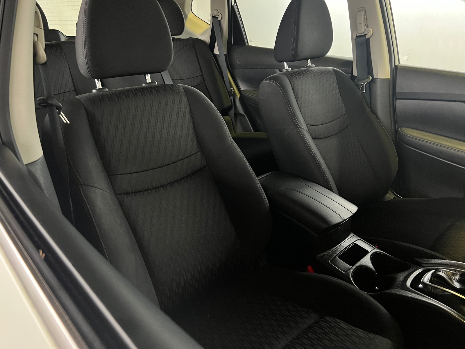 Thumbnail: 2018 Nissan Rogue - 2