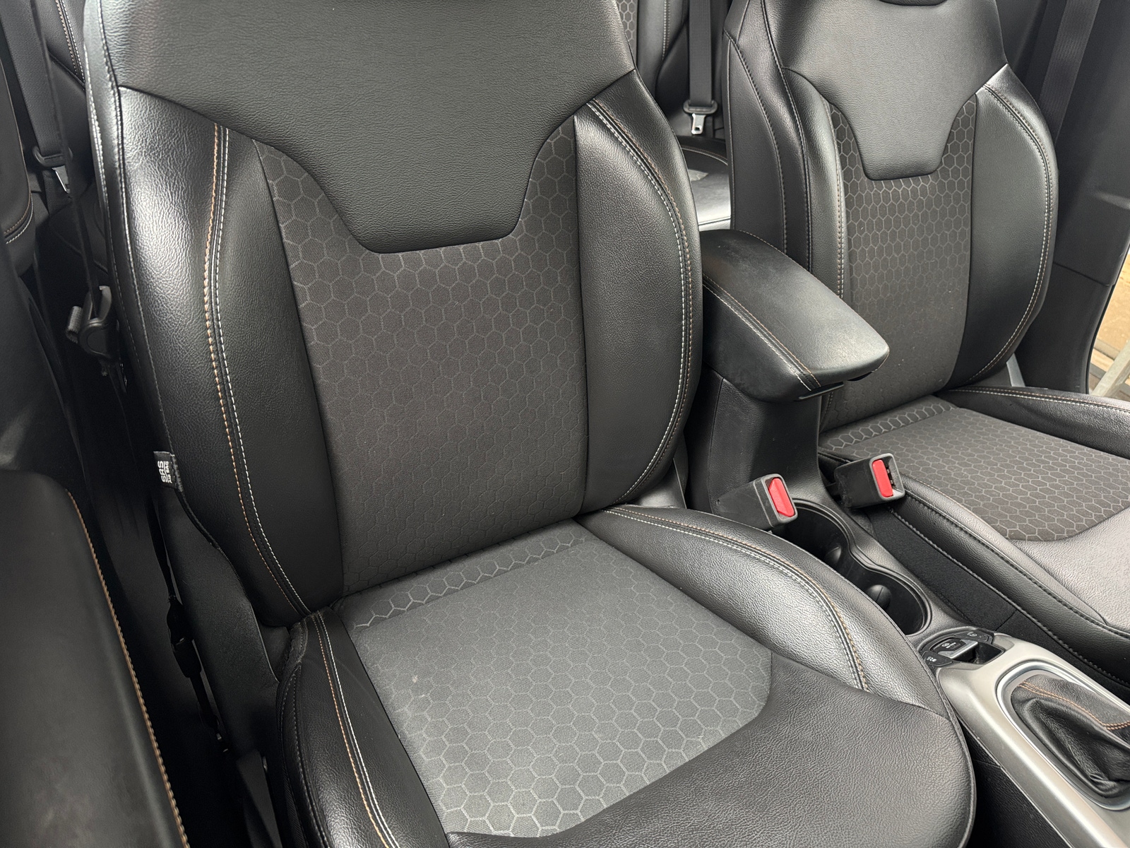 Thumbnail: 2021 Jeep Compass - 2
