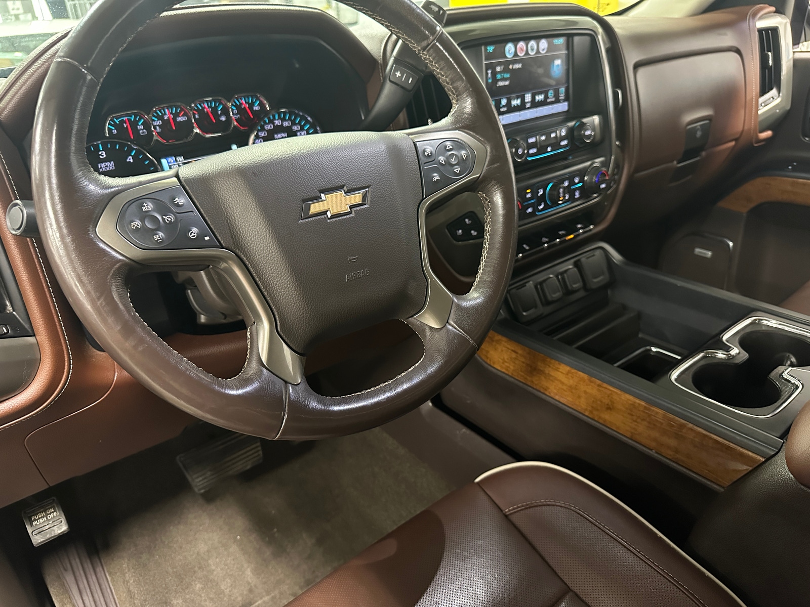 Thumbnail: 2018 Chevrolet Silverado 1500 - 2