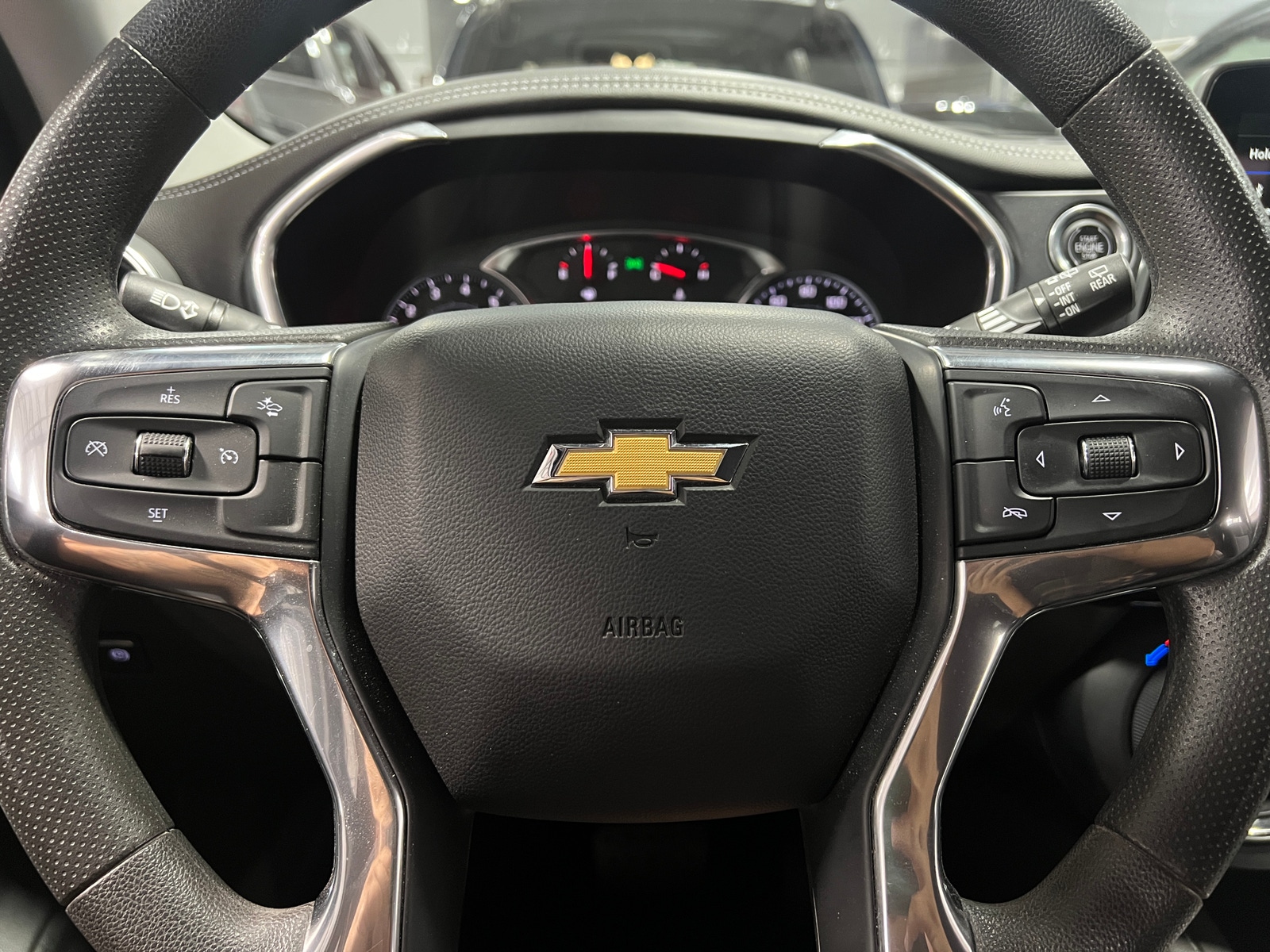 Thumbnail: 2023 Chevrolet Blazer - 5