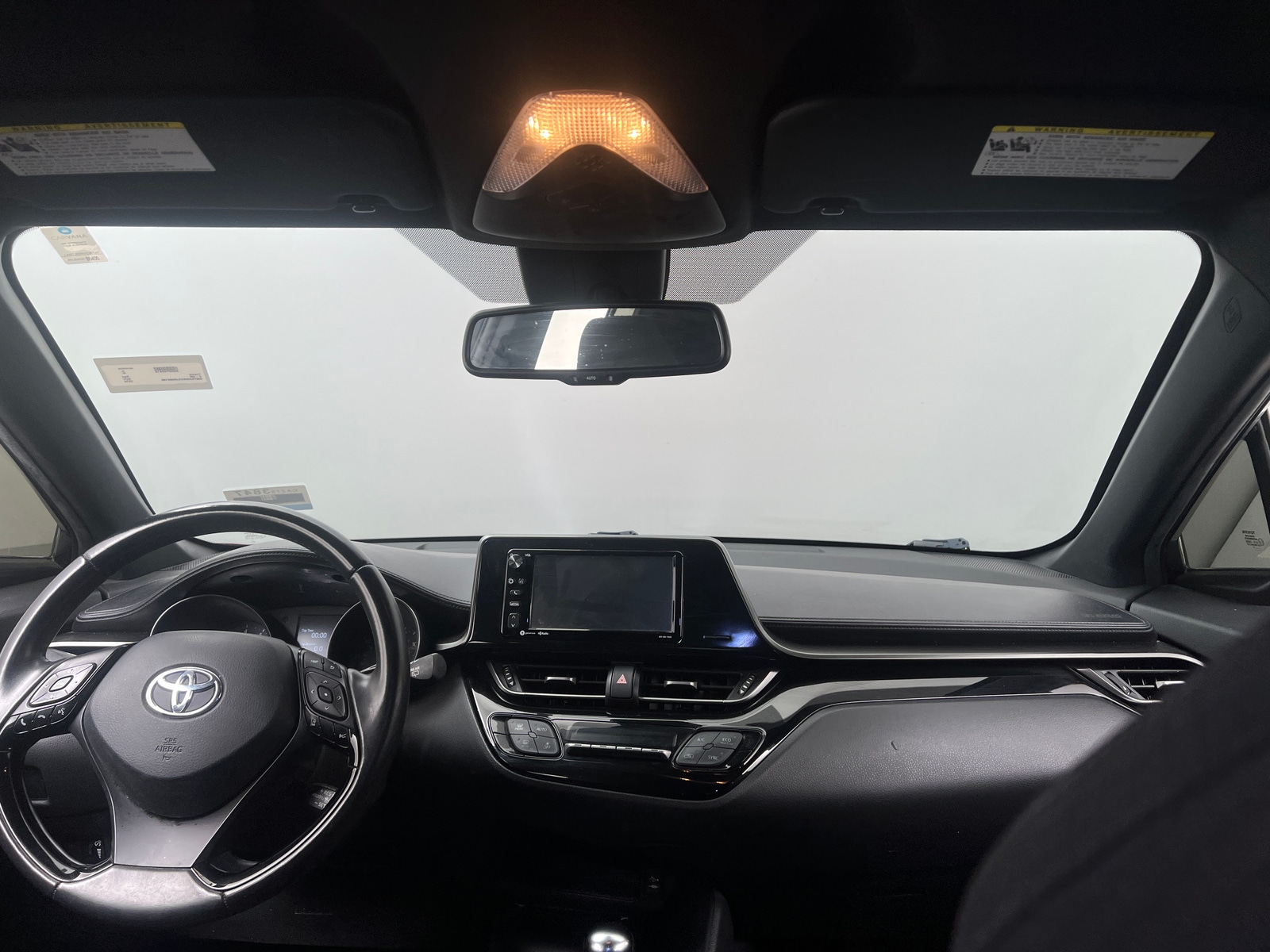Thumbnail: 2018 Toyota C-HR - 3