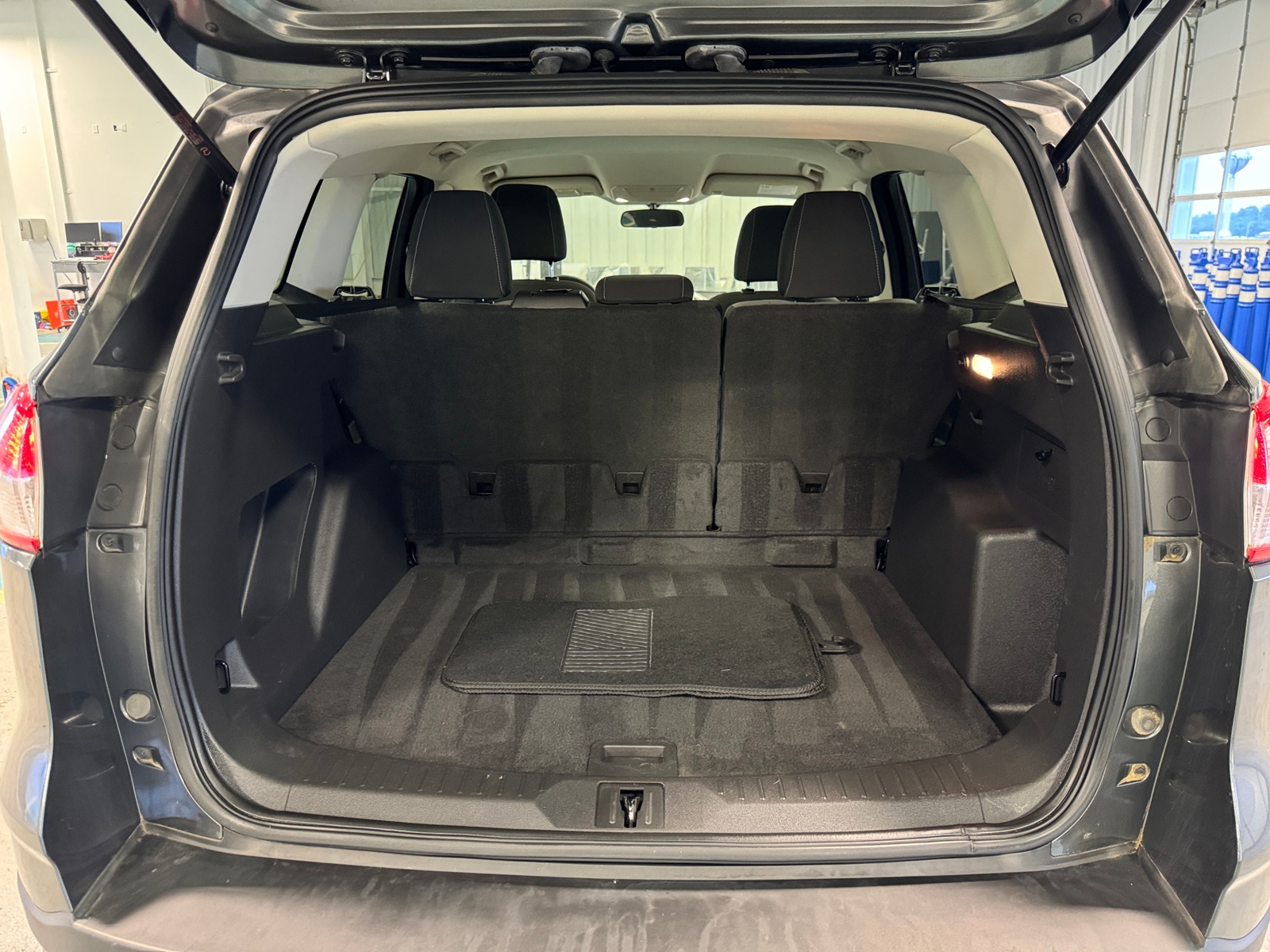 Thumbnail: 2016 Ford Escape - 7