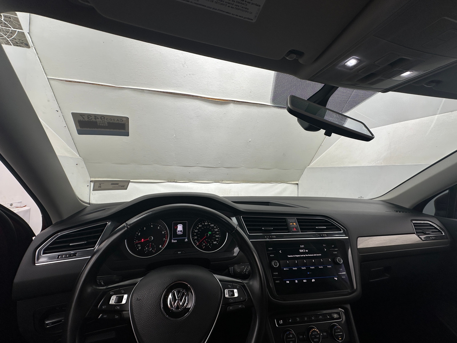 Thumbnail: 2018 Volkswagen Tiguan - 2