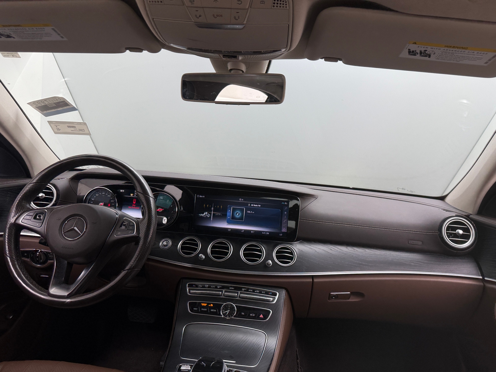 Thumbnail: 2018 Mercedes-Benz E-Class - 2
