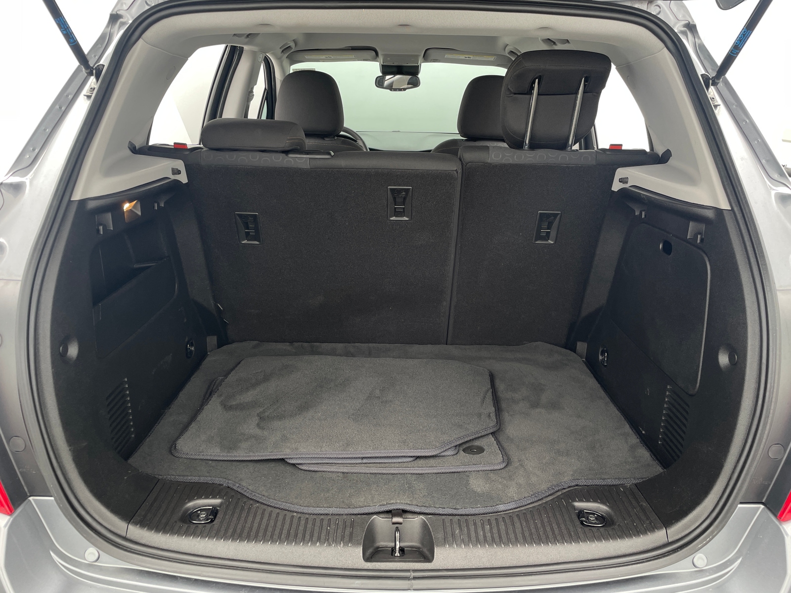 Thumbnail: 2020 Chevrolet Trax - 7