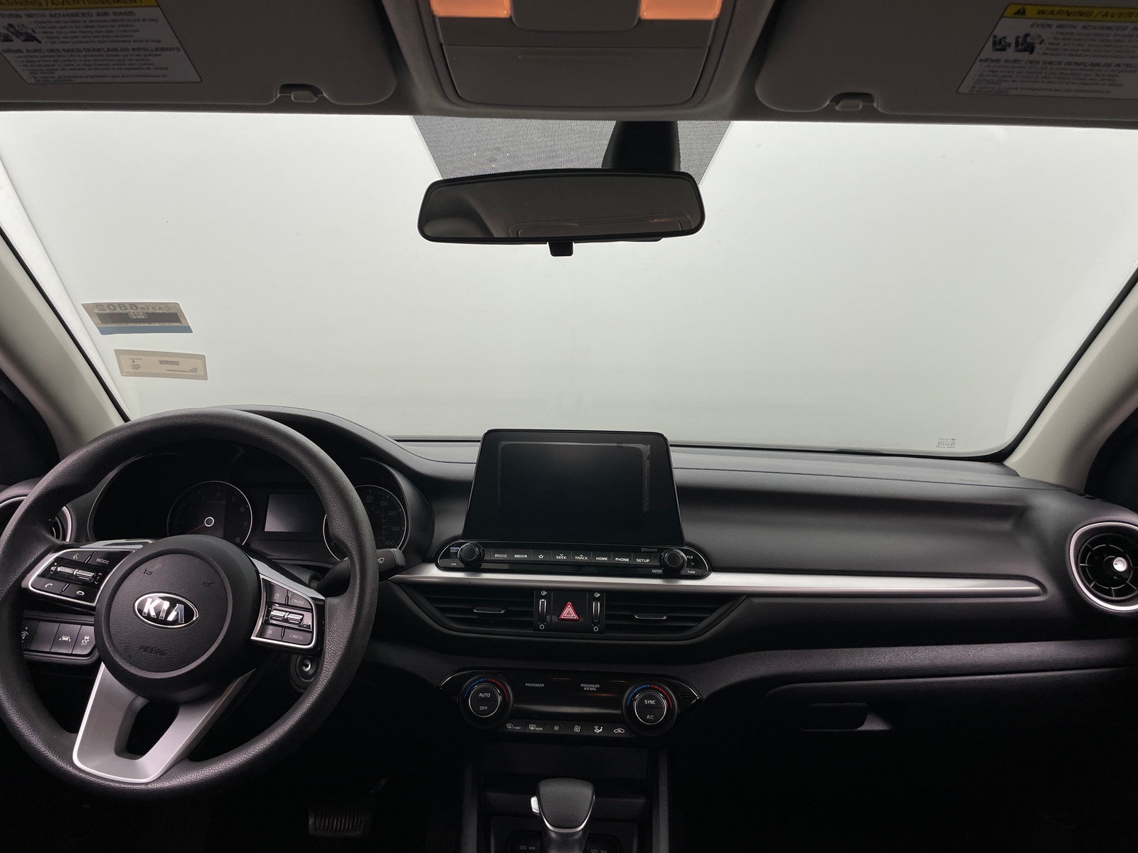 Thumbnail: 2019 Kia Forte - 3
