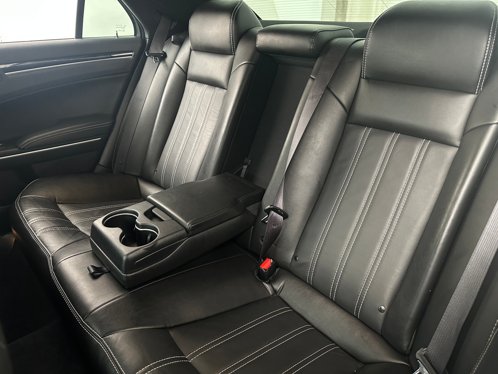Thumbnail: 2019 Chrysler 300 - 5