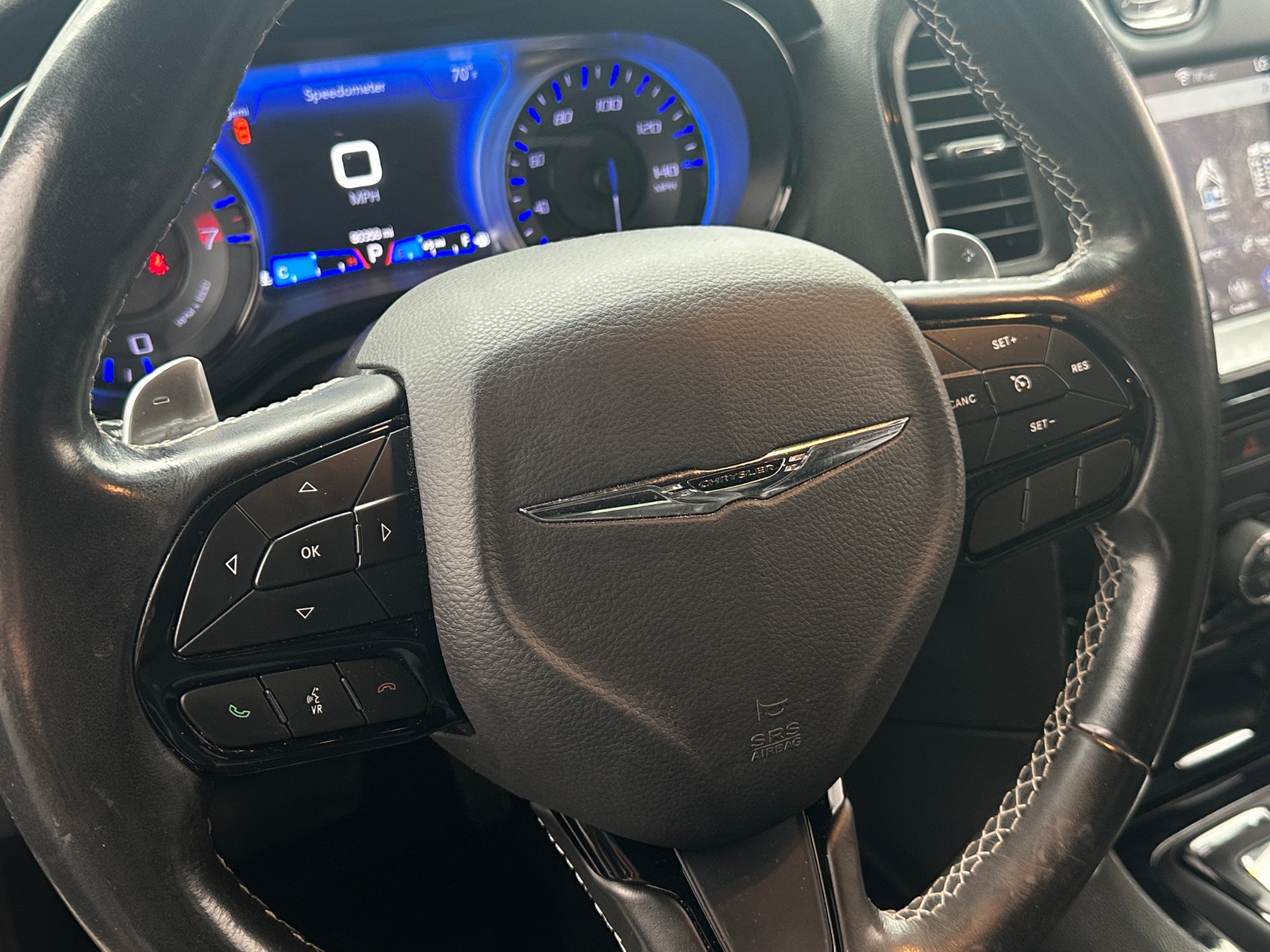 Thumbnail: 2019 Chrysler 300 - 4