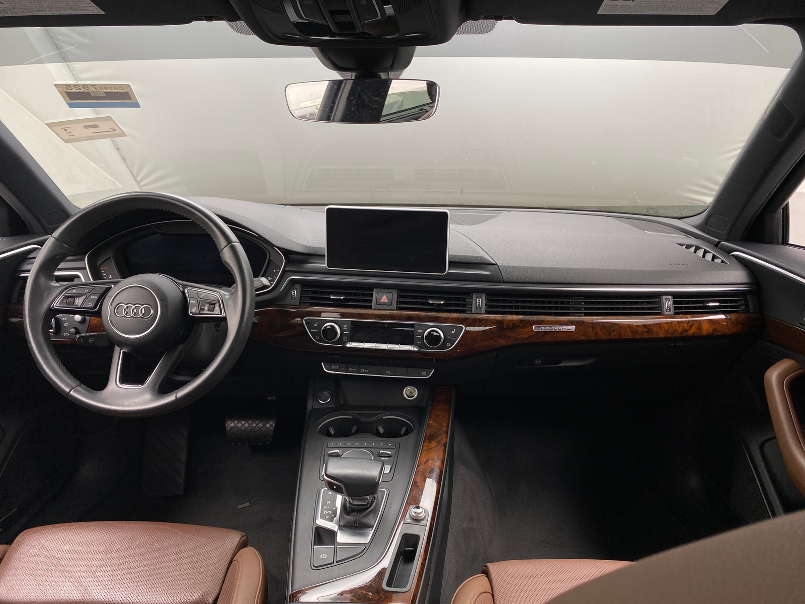 Thumbnail: 2017 Audi A4 - 2
