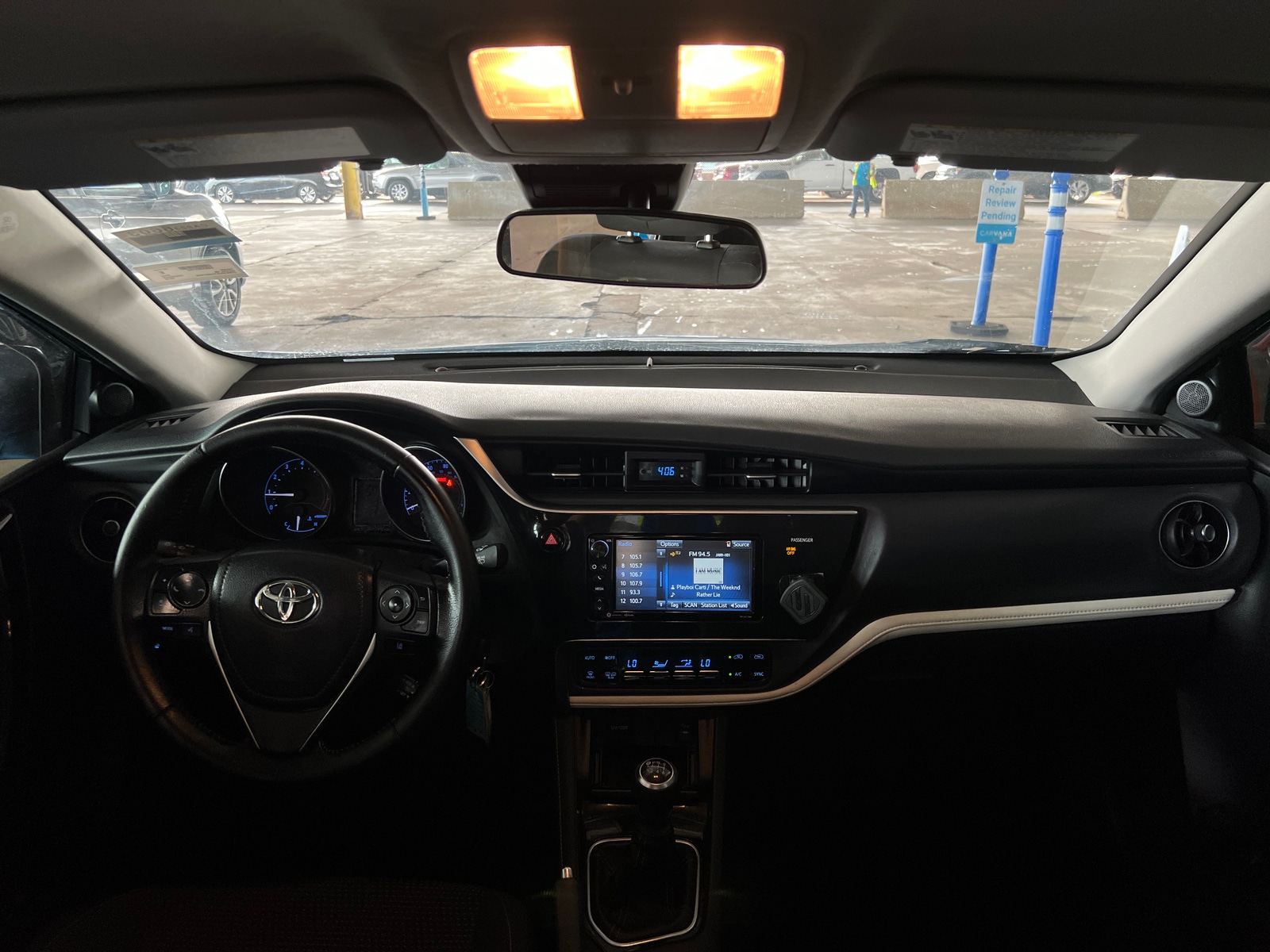 Thumbnail: 2018 Toyota Corolla iM - 3