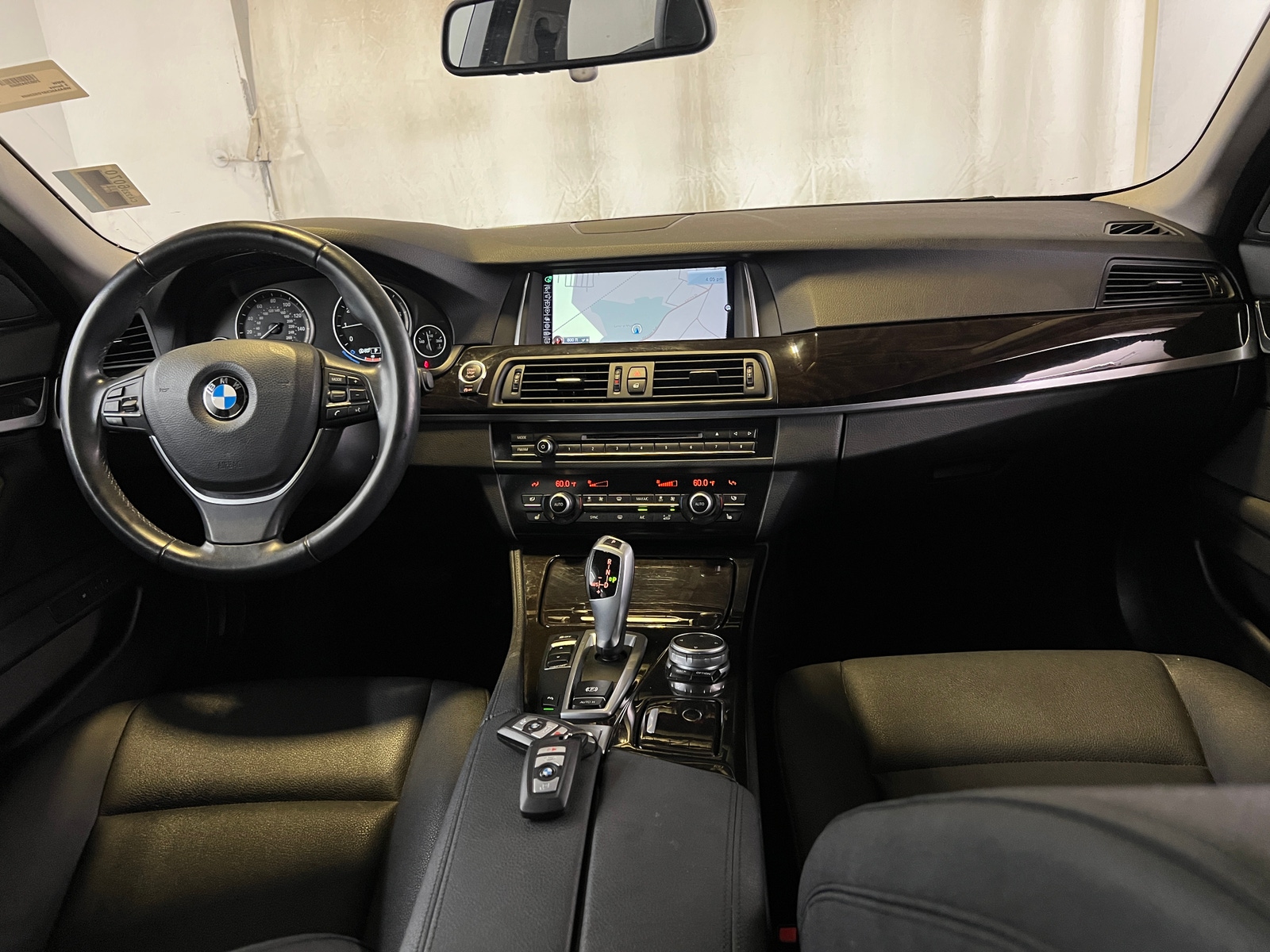 Thumbnail: 2015 BMW 5 Series - 2