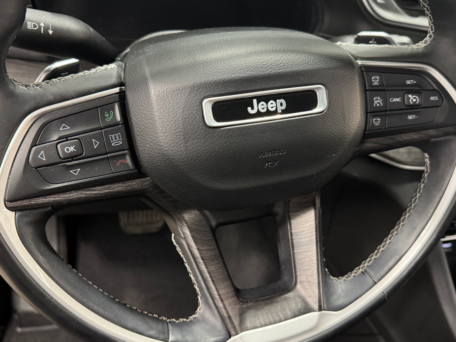 Thumbnail: 2021 Jeep Grand Cherokee L - 4