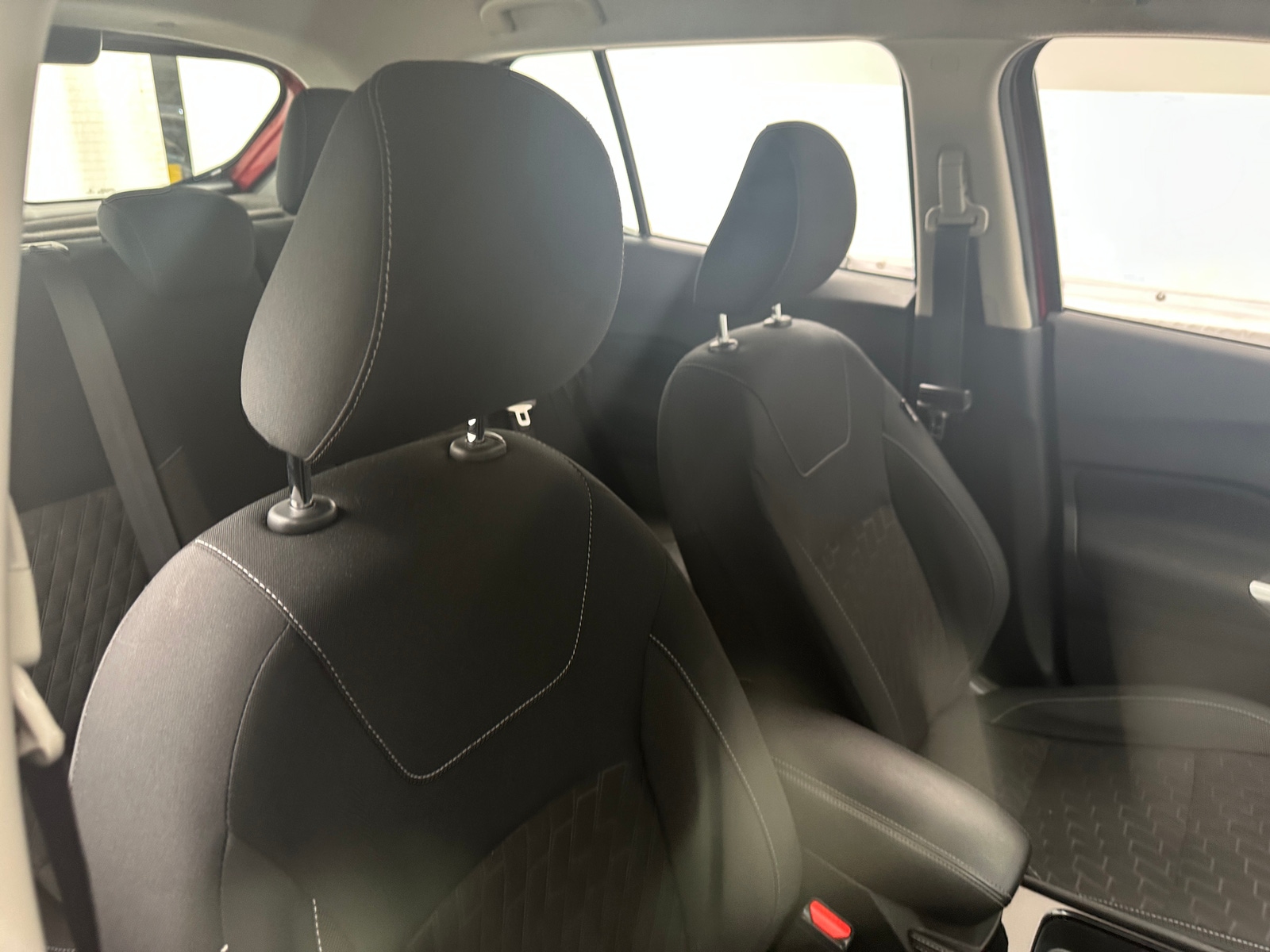 Thumbnail: 2022 Nissan Kicks - 2