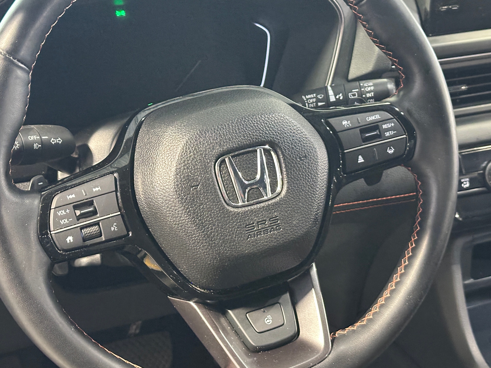 Thumbnail: 2024 Honda Pilot - 4