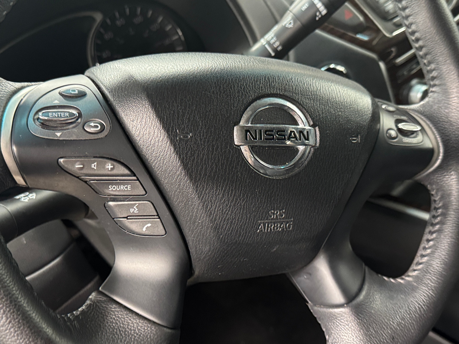 Thumbnail: 2014 Nissan Pathfinder - 4