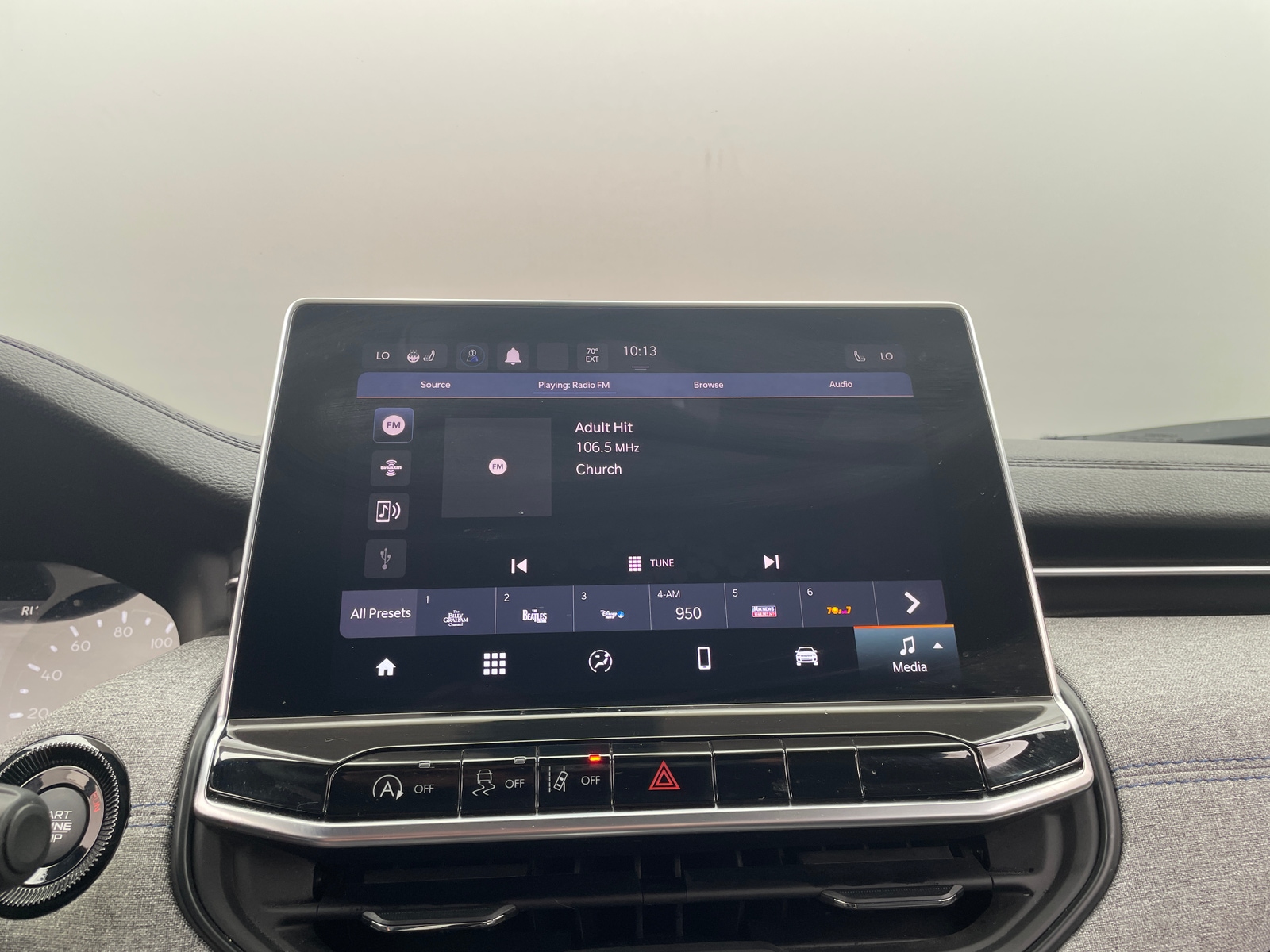 Thumbnail: 2023 Jeep Compass - 4
