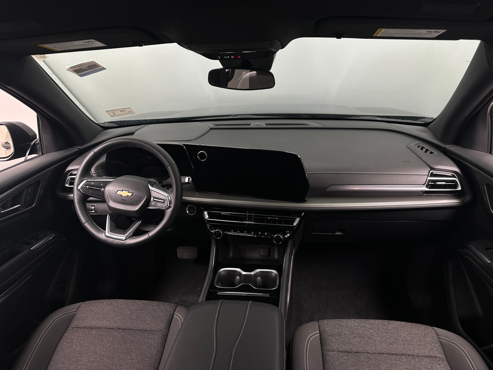 Thumbnail: 2024 Chevrolet Traverse - 3