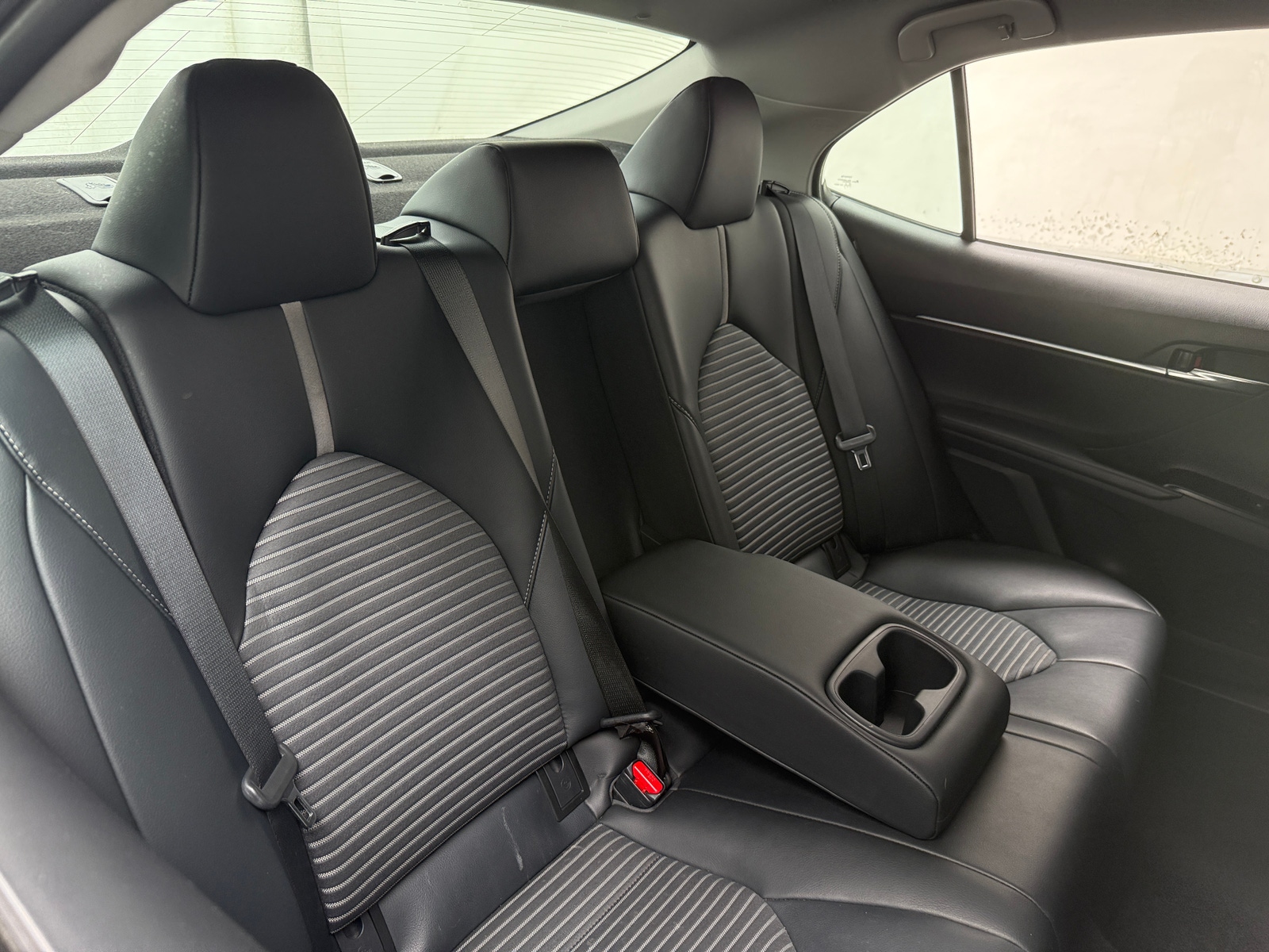 Thumbnail: 2020 Toyota Camry - 6