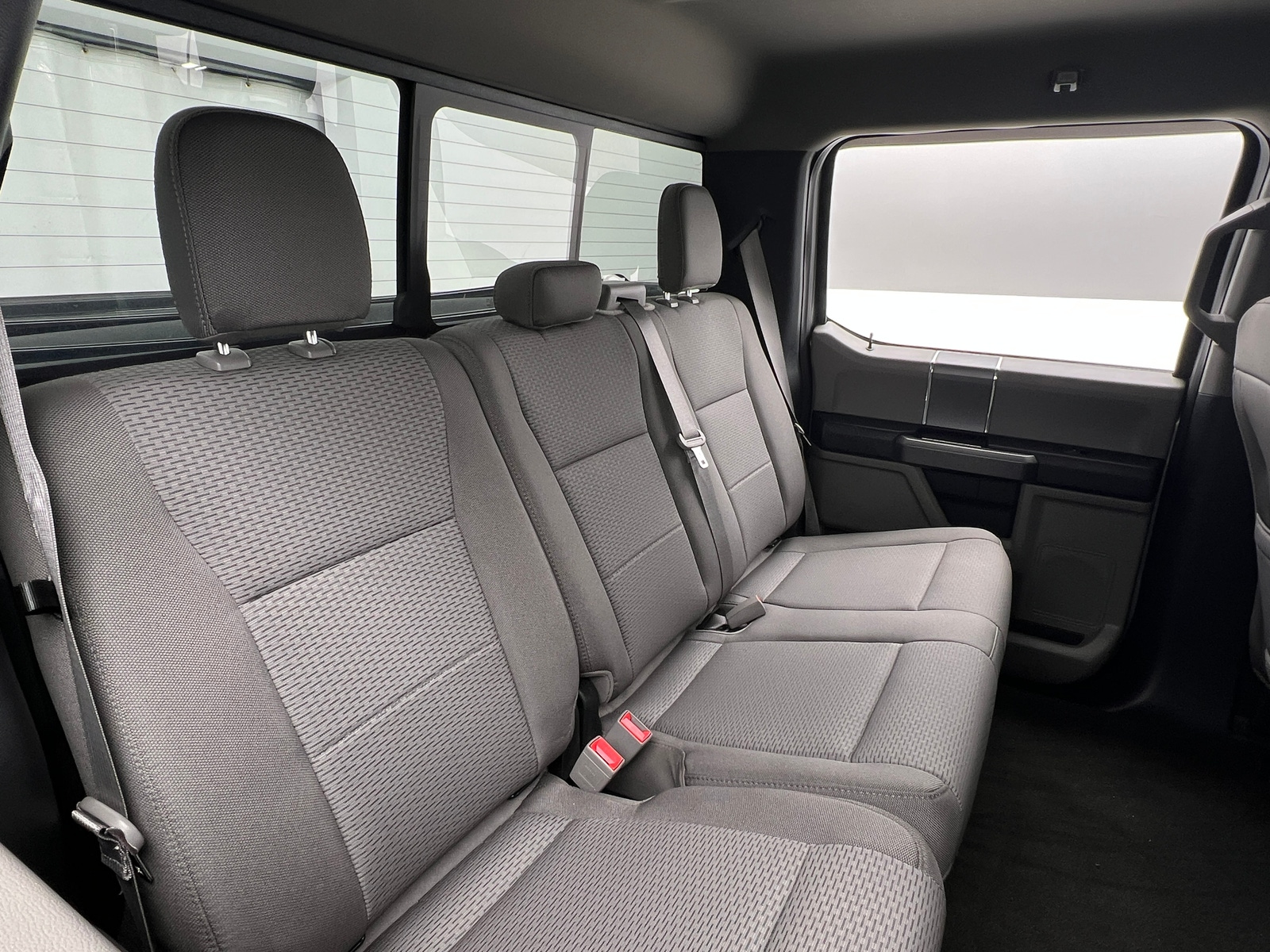 Thumbnail: 2020 Ford Econoline - 6