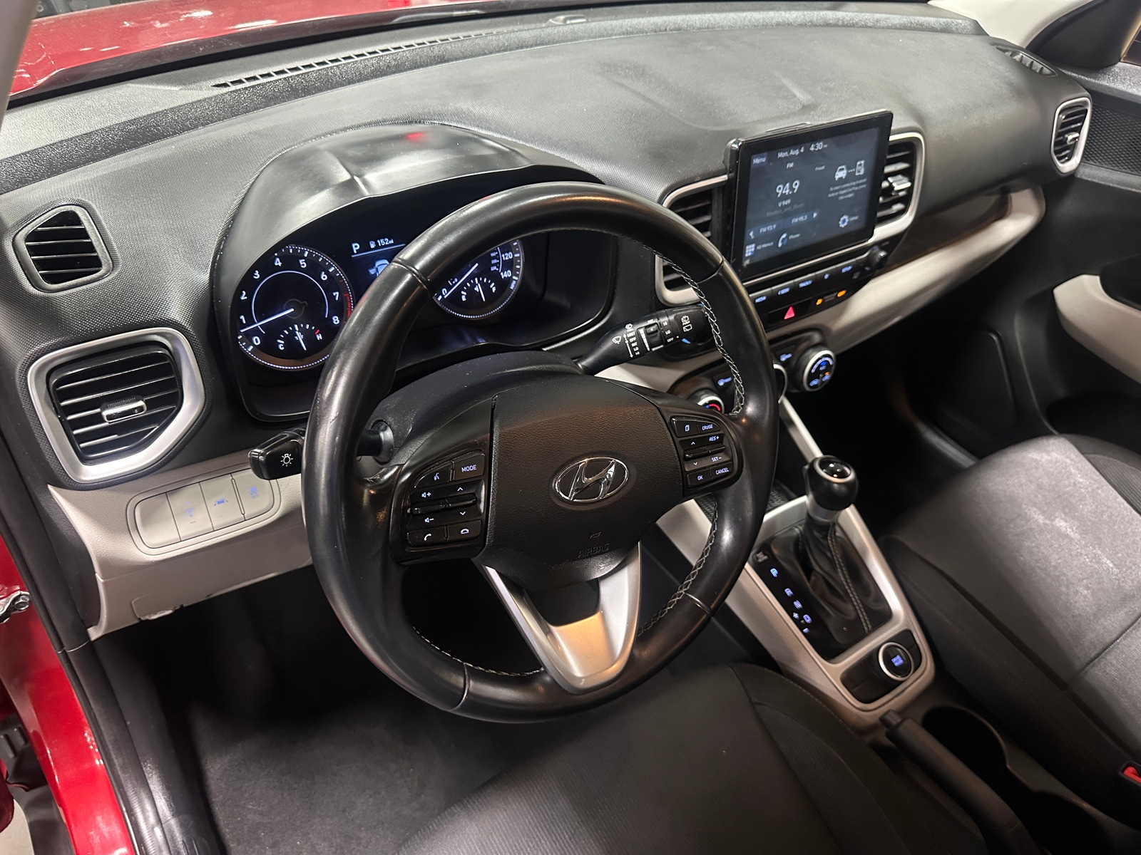 Thumbnail: 2021 Hyundai Venue - 3