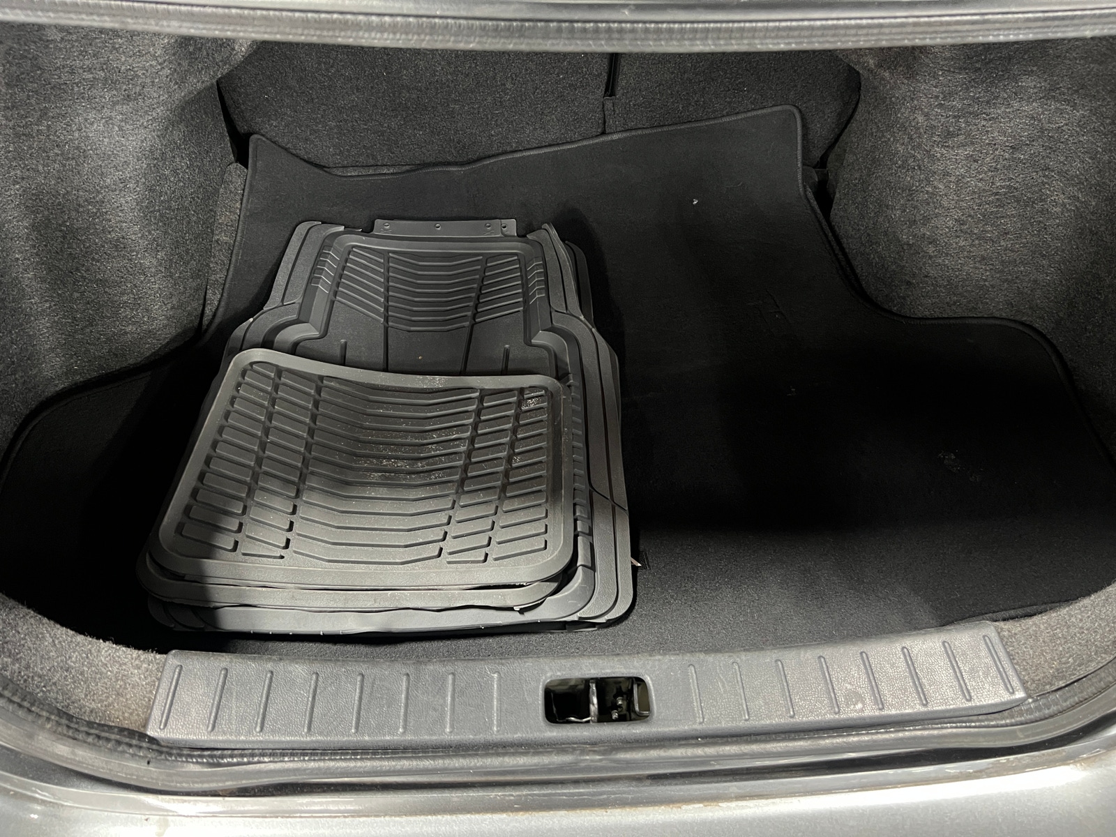 Thumbnail: 2017 Nissan Versa - 7