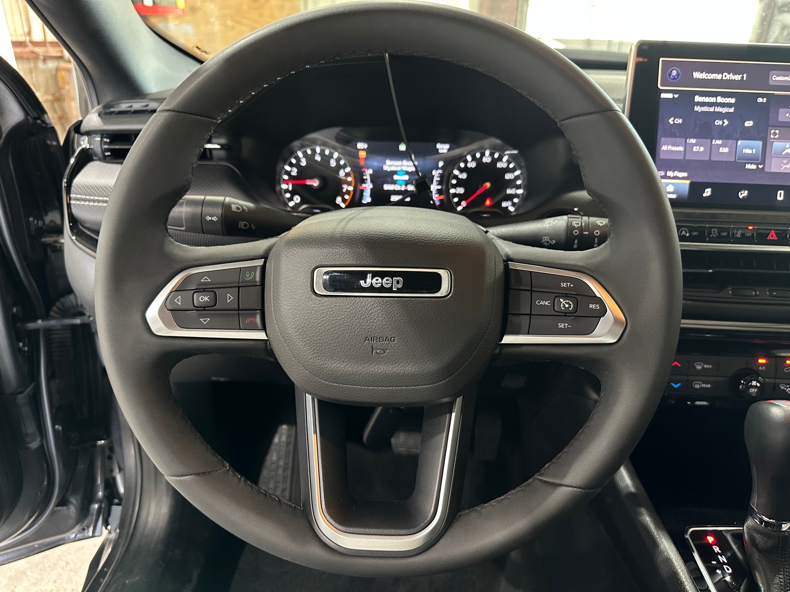 Thumbnail: 2023 Jeep Compass - 5