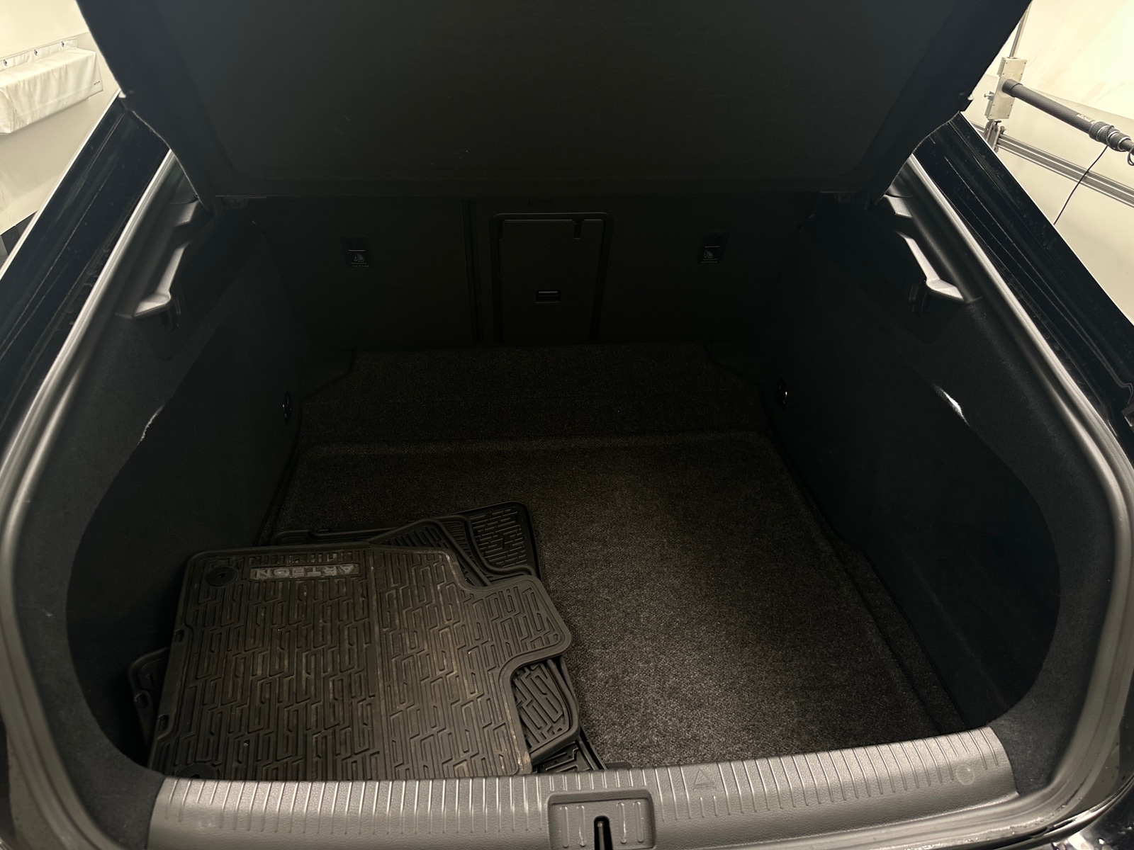 Thumbnail: 2022 Volkswagen Arteon - 6