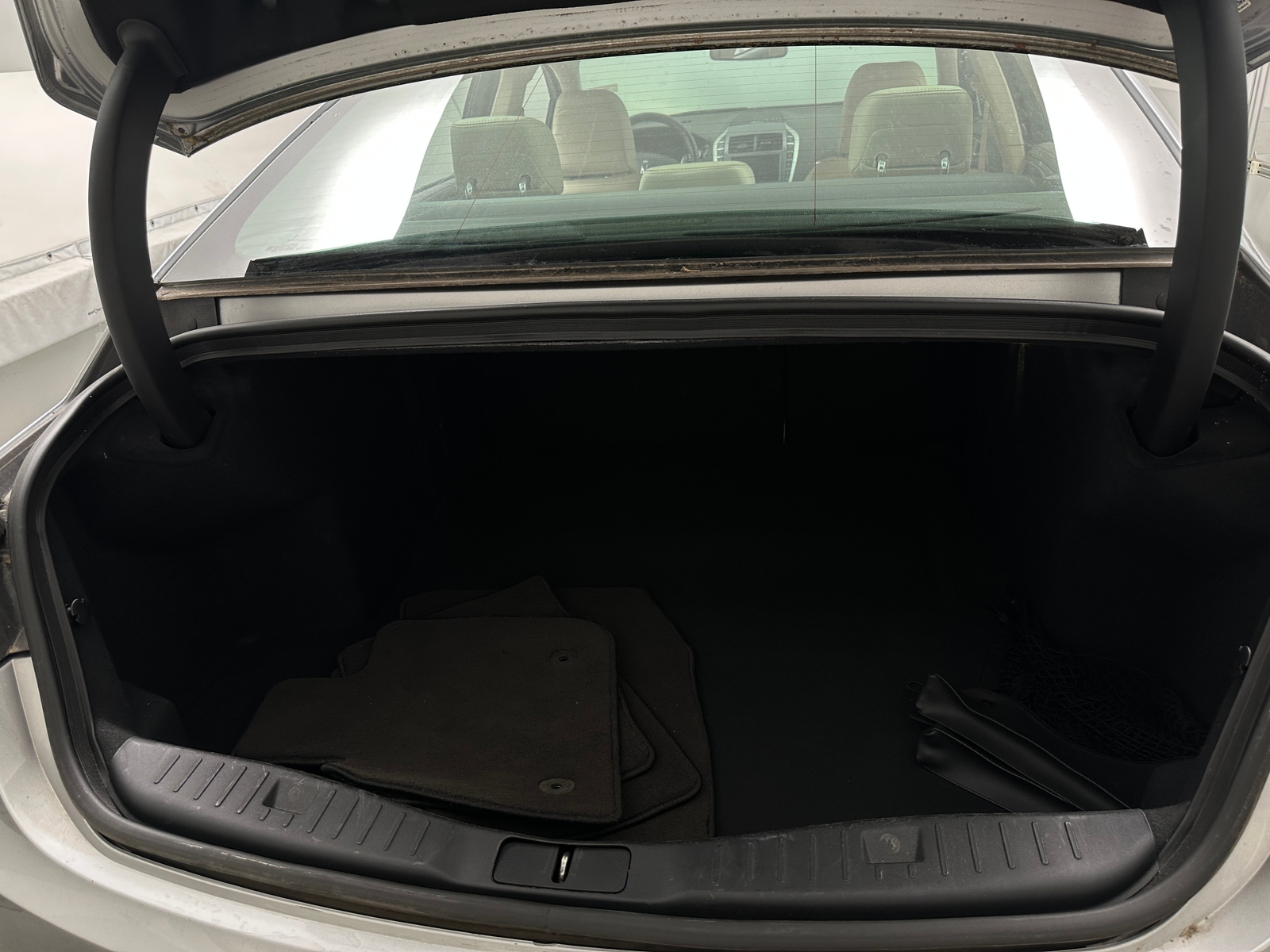 Thumbnail: 2020 Lincoln MKZ - 6