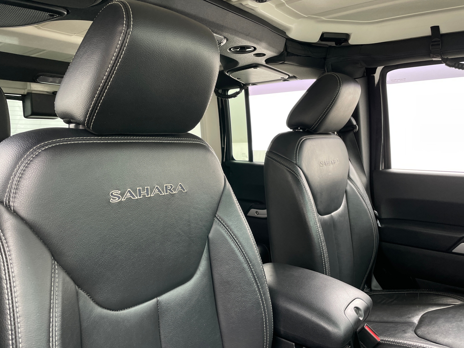 Thumbnail: 2018 Jeep Wrangler - 2