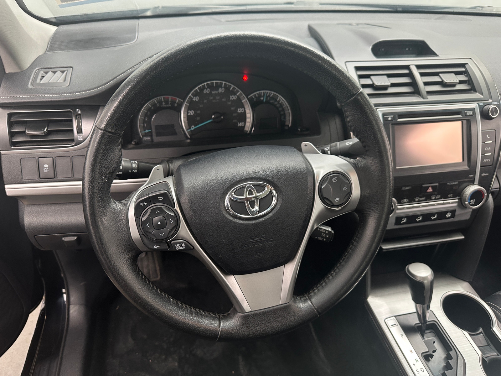 Thumbnail: 2012 Toyota Camry - 4