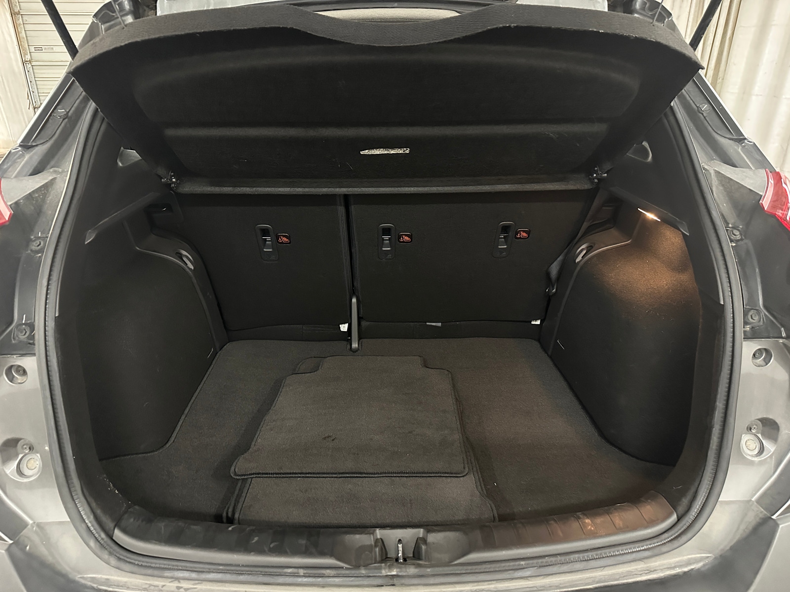 Thumbnail: 2020 Nissan Kicks - 7