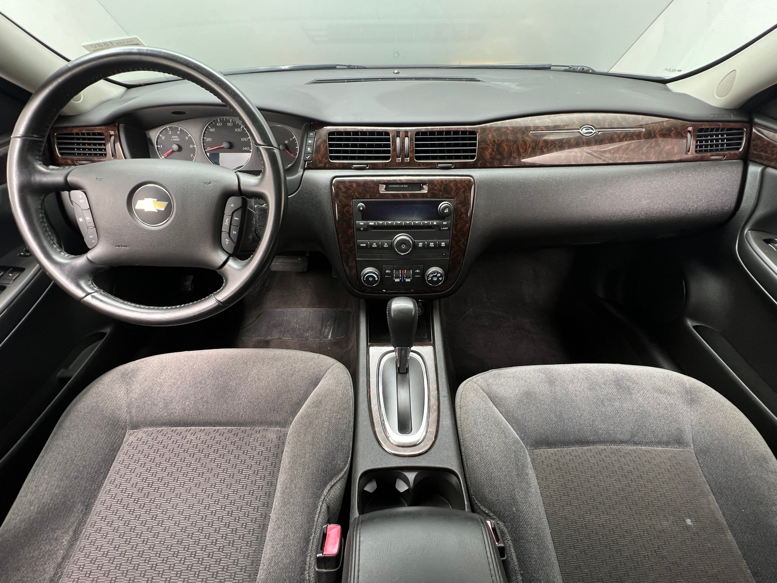 Thumbnail: 2014 Chevrolet Impala - 3