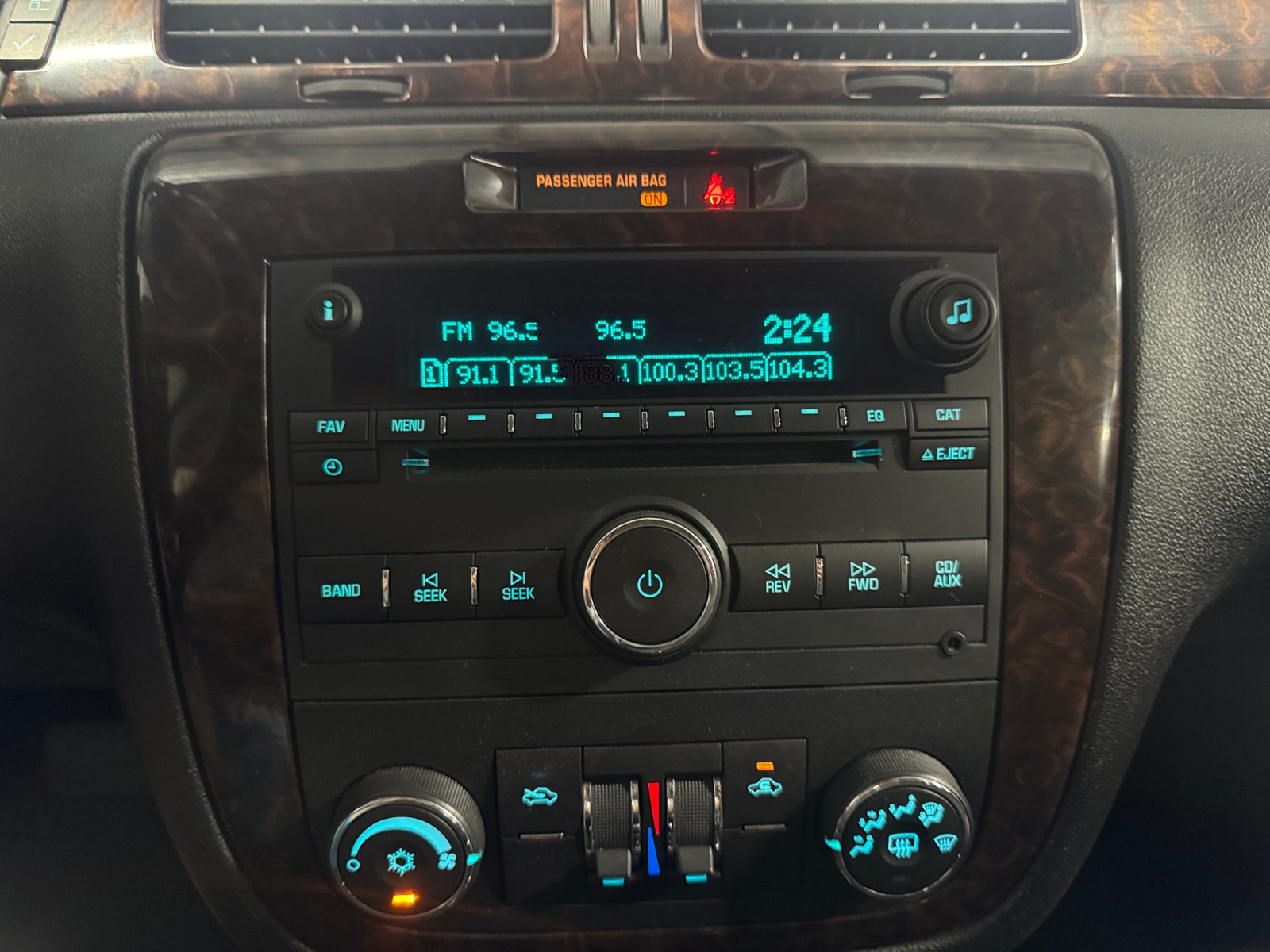 Thumbnail: 2014 Chevrolet Impala - 4