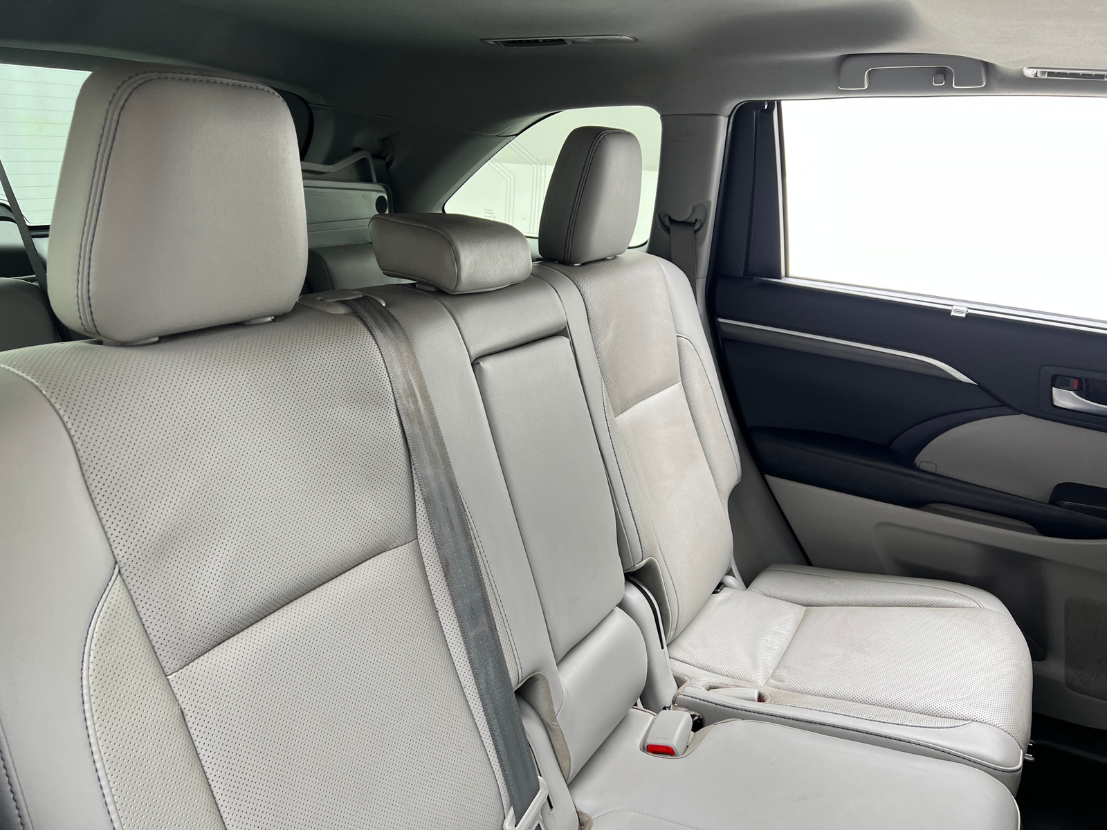 Thumbnail: 2019 Toyota Highlander - 5