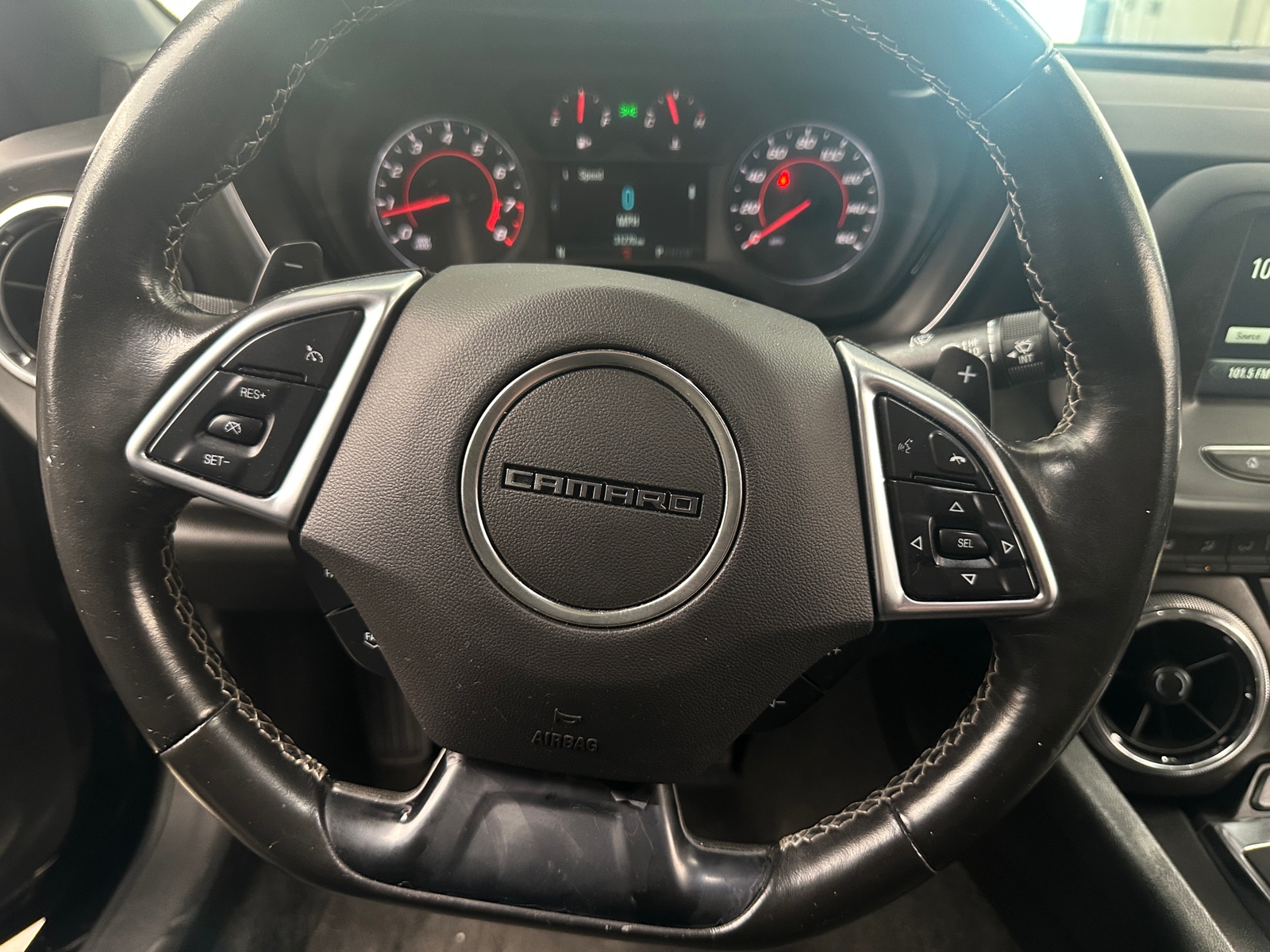 Thumbnail: 2018 Chevrolet Camaro - 4