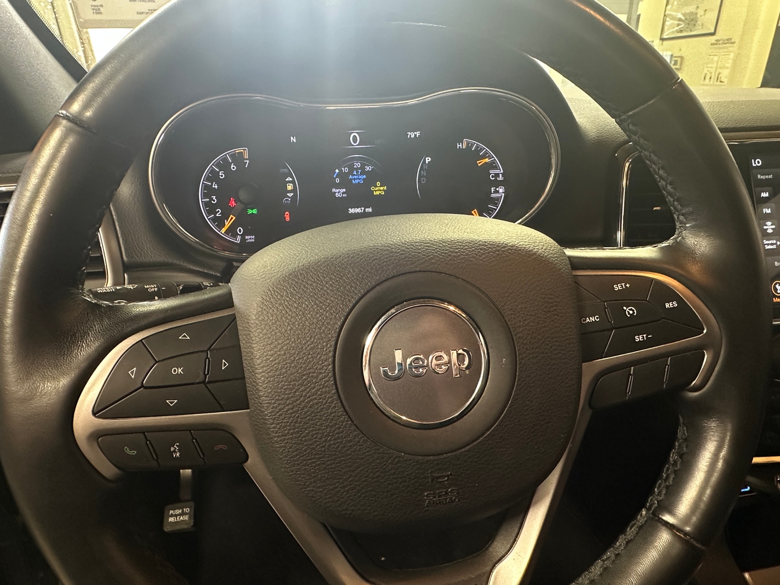 Thumbnail: 2021 Jeep Grand Cherokee - 5