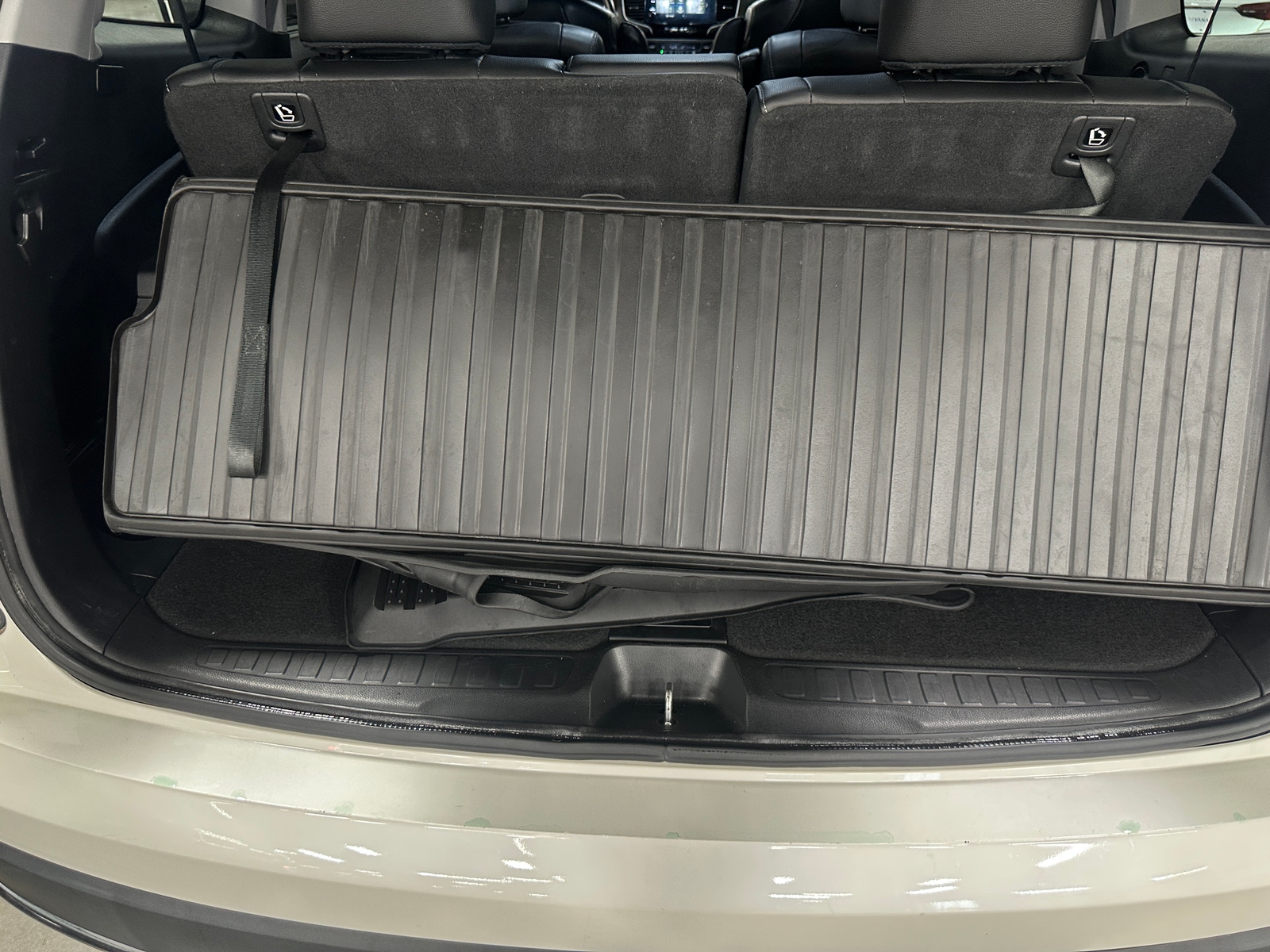 Thumbnail: 2019 Honda Pilot - 6