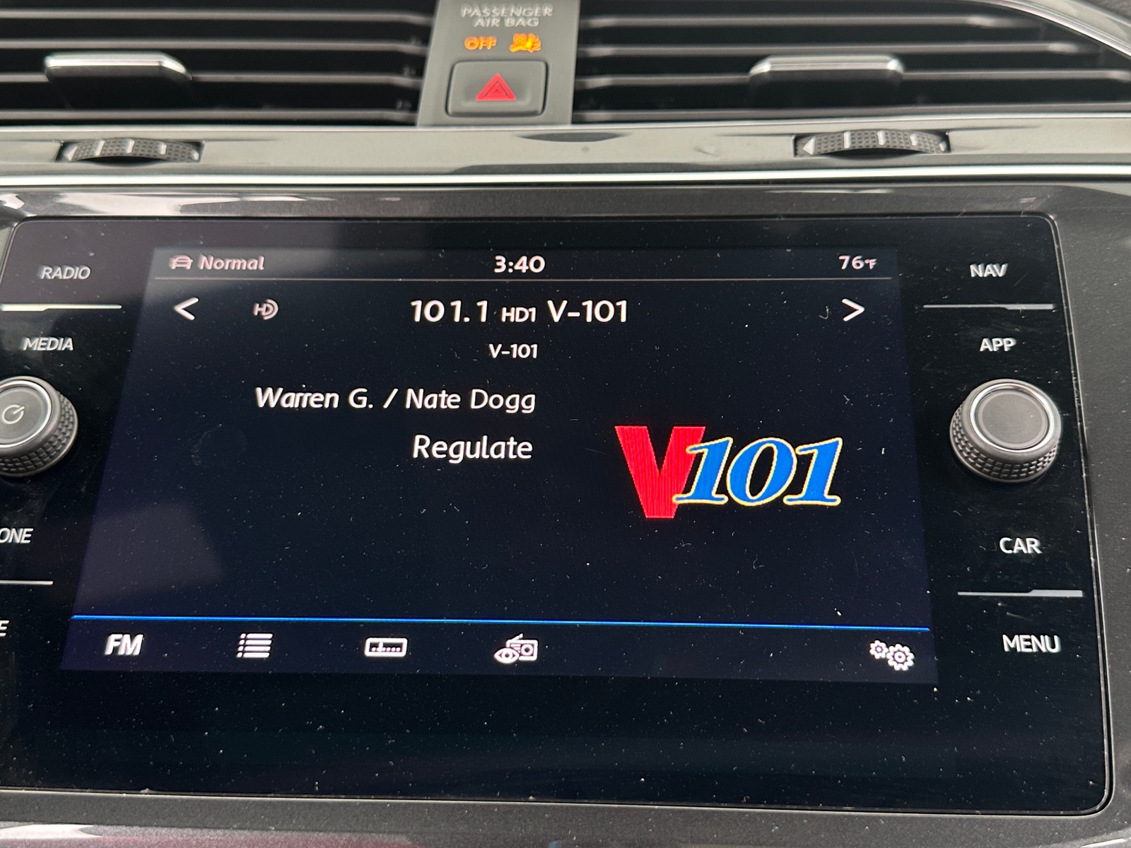 Thumbnail: 2019 Volkswagen Tiguan - 3