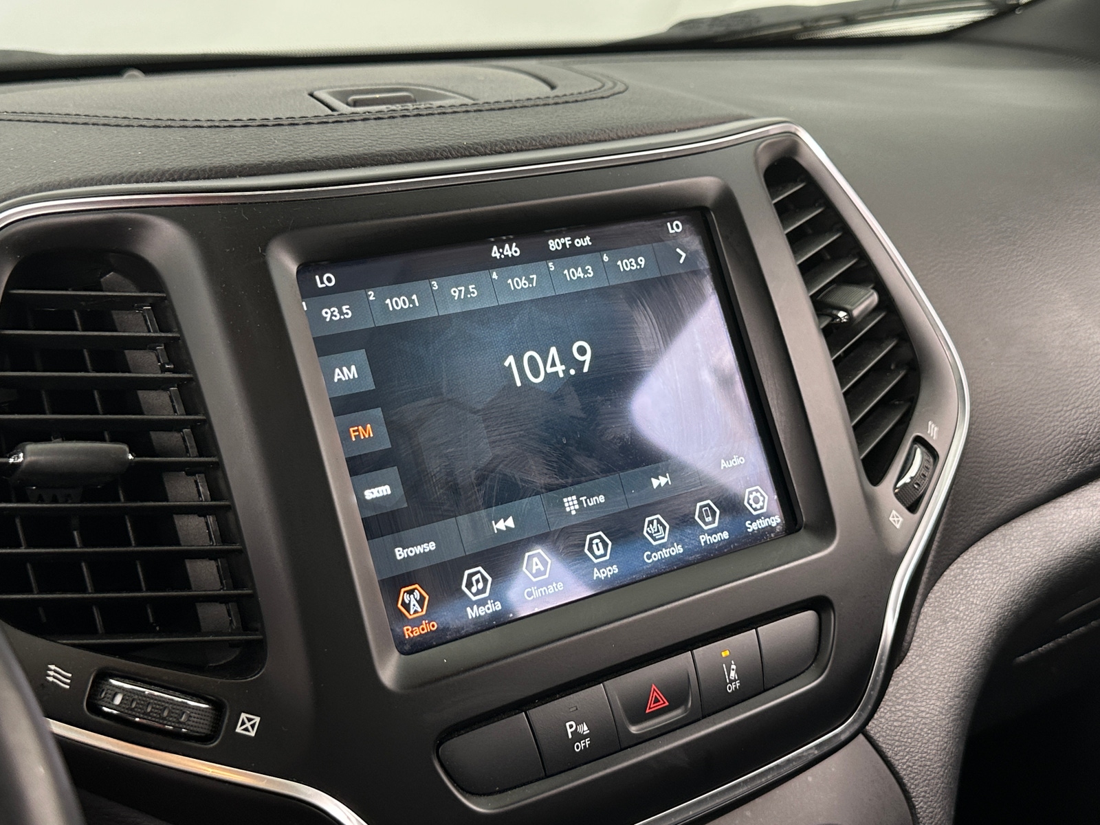 Thumbnail: 2021 Jeep Cherokee - 3