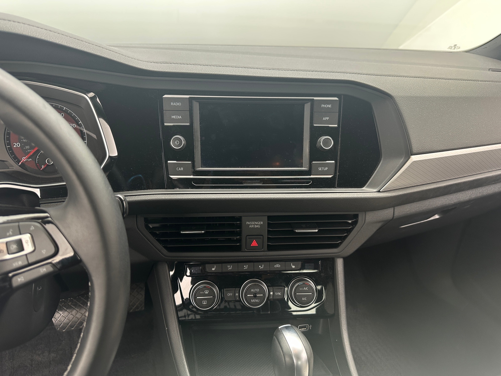 Thumbnail: 2019 Volkswagen Jetta - 3