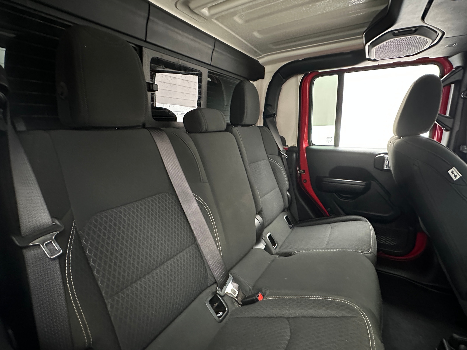 Thumbnail: 2021 Jeep Gladiator - 6