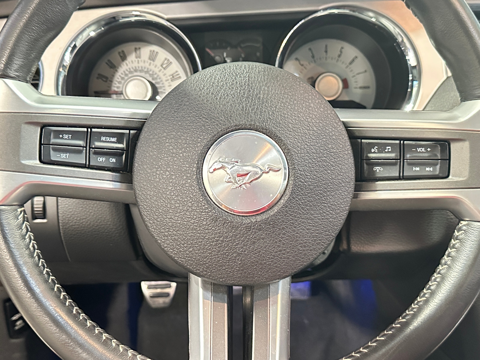 Thumbnail: 2012 Ford Mustang - 3