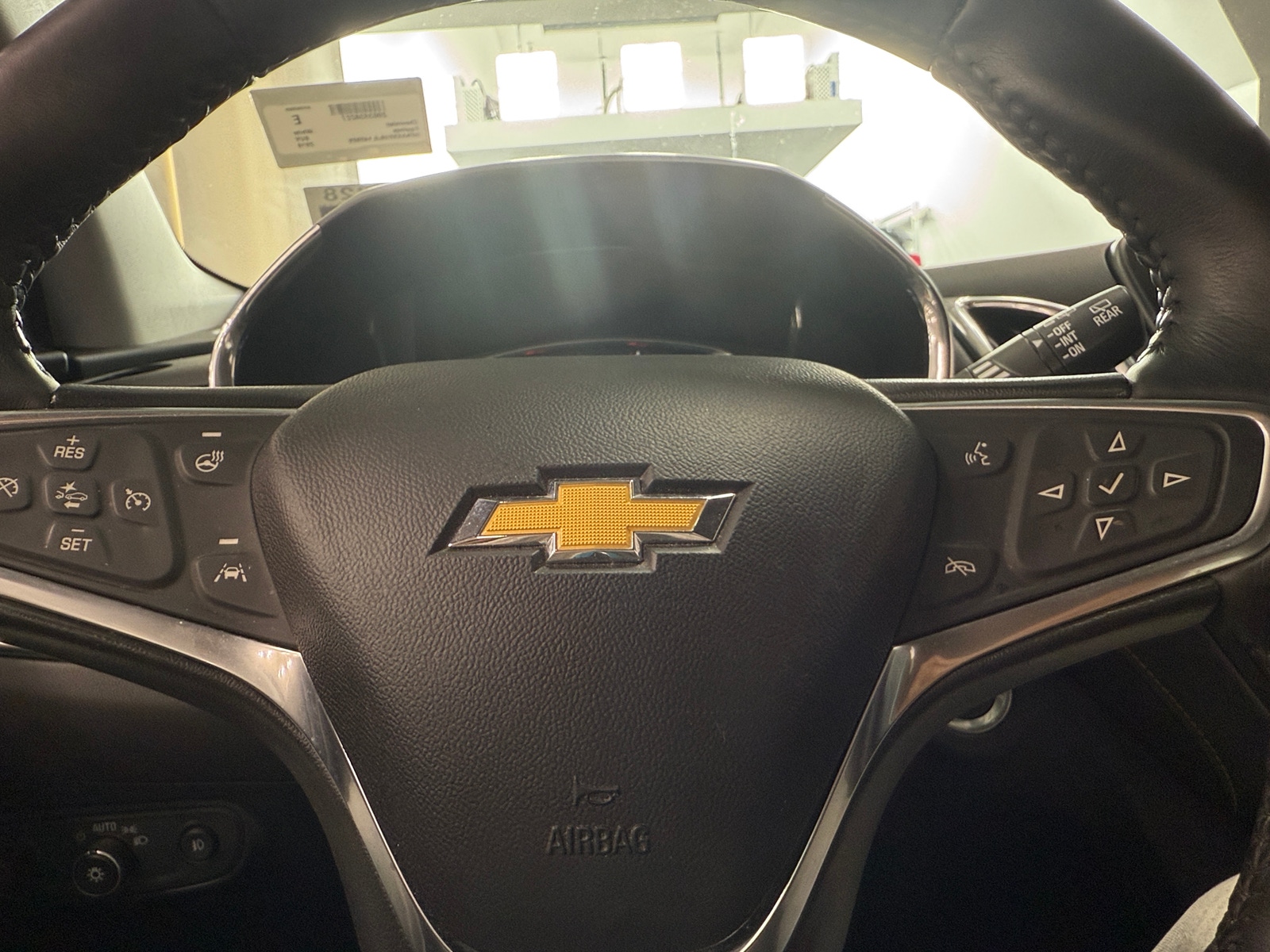 Thumbnail: 2018 Chevrolet Equinox - 4