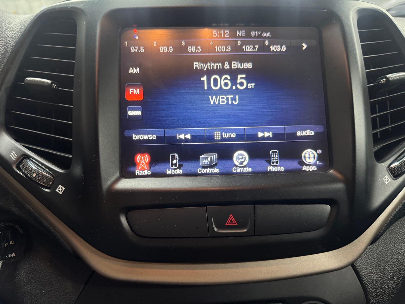 Thumbnail: 2015 Jeep Cherokee - 4