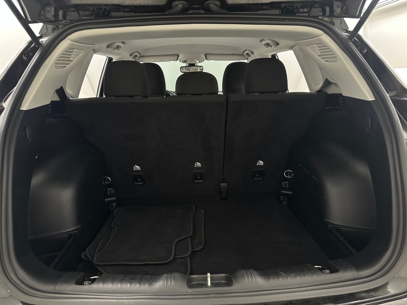 Thumbnail: 2021 Jeep Compass - 7