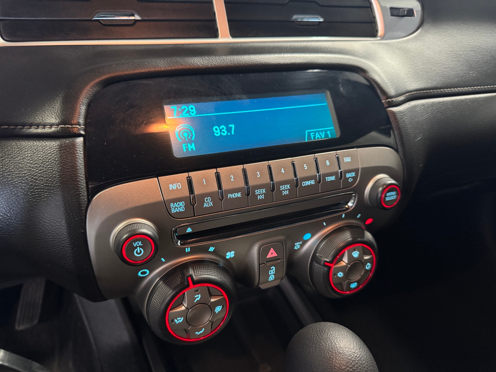 Thumbnail: 2014 Chevrolet Camaro - 3