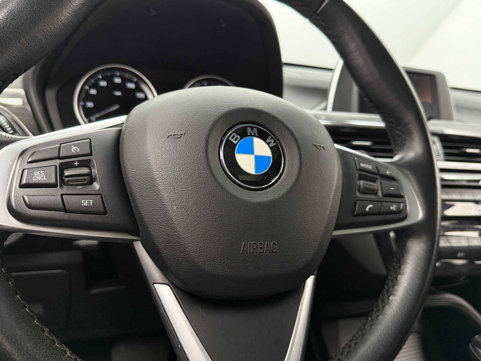 Thumbnail: 2018 BMW X1 - 5