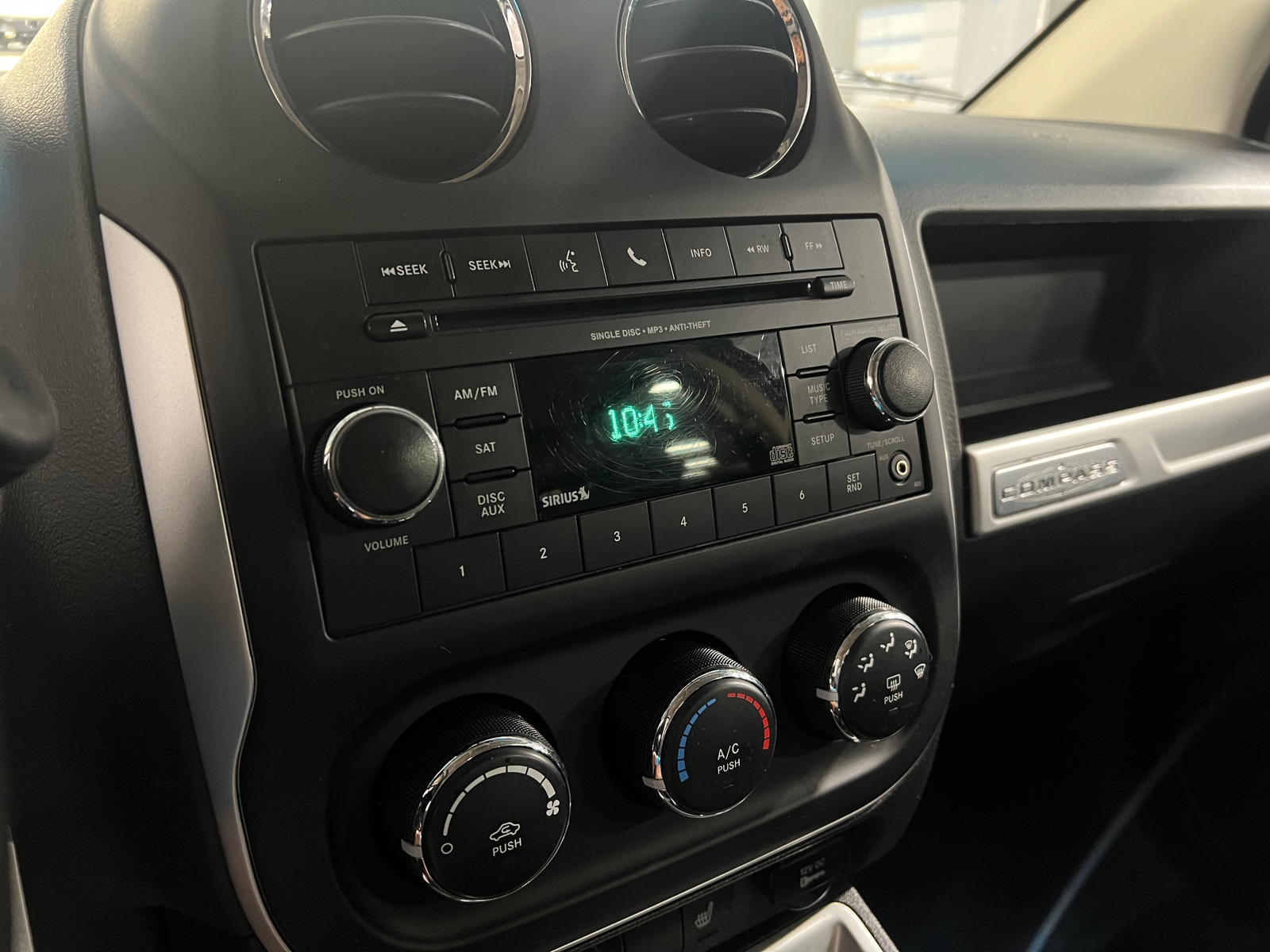 Thumbnail: 2014 Jeep Compass - 4