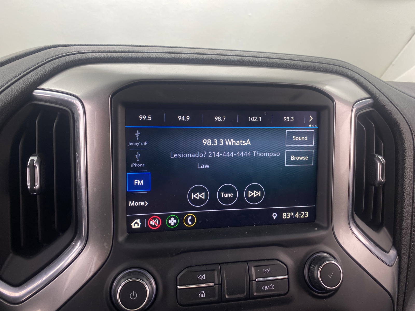 Thumbnail: 2019 Chevrolet Silverado 1500 - 4